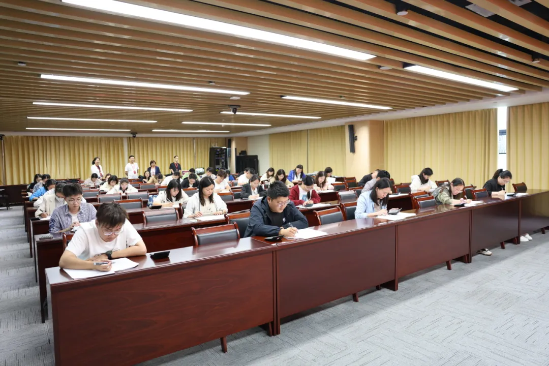 1760315599428166.jpg 1760315599428166.jpg